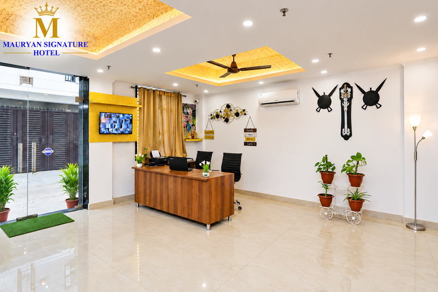 hotel moon taj near yashobhoomi
