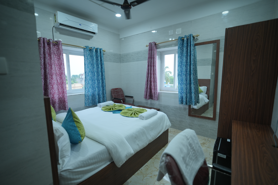 hotel mirka plaza