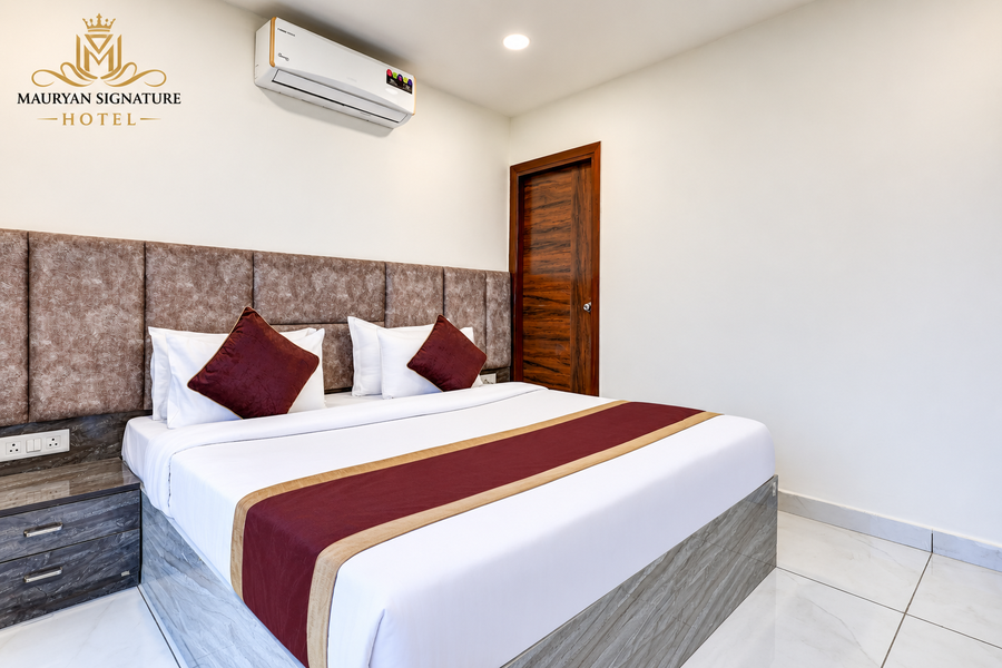 mauryan signature hotel with airport view