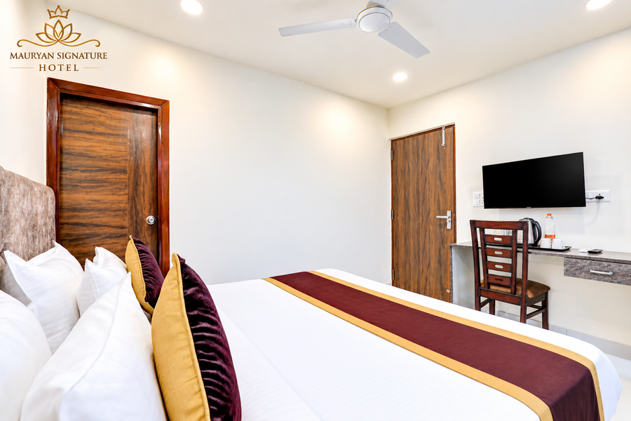 mauryan signature hotel with airport view
