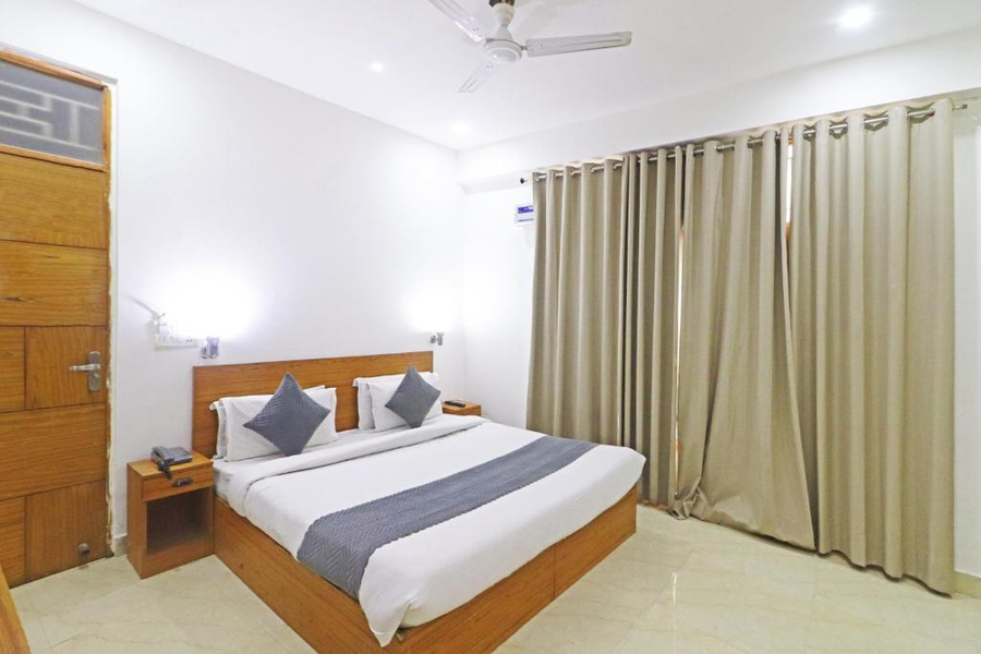 hotel trendy residency