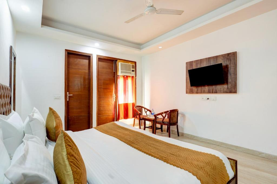 hotel aron by the premium villa