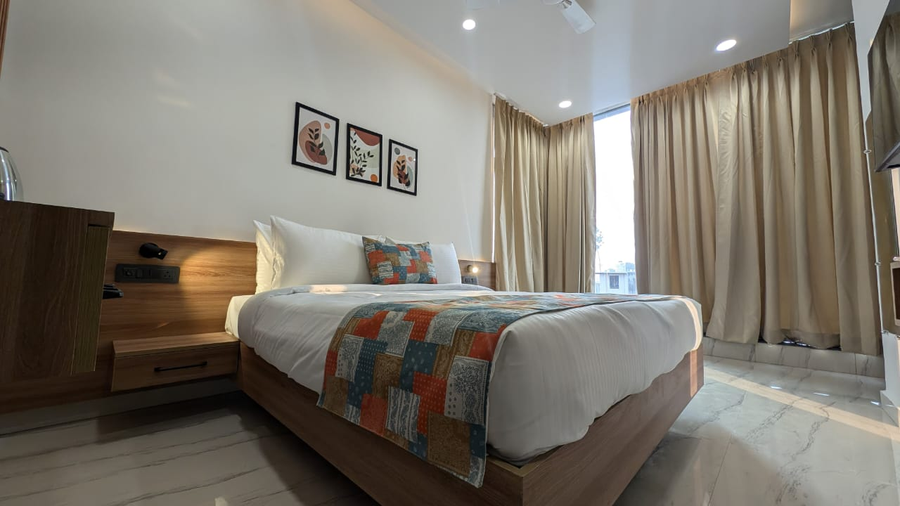 hotel the vijay paradise