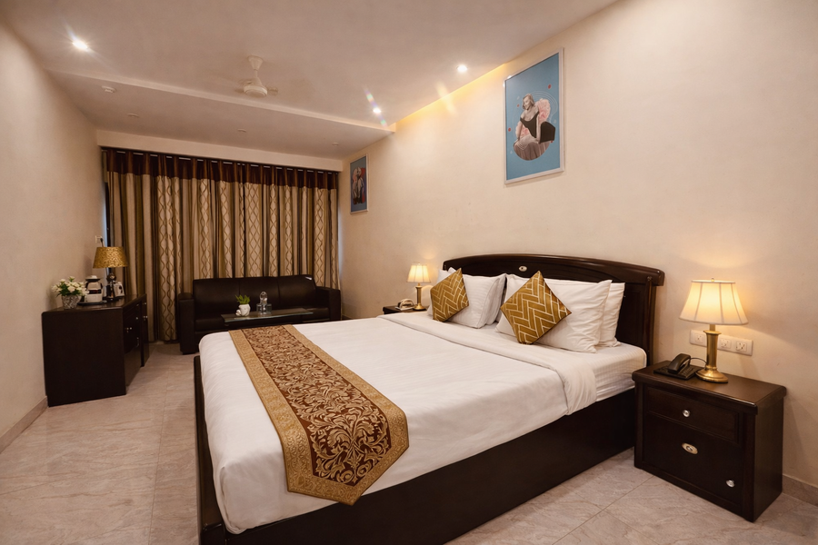 hotel lagoona and banquet hall