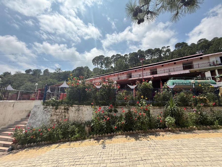 hotel the premium villa himalaya hill