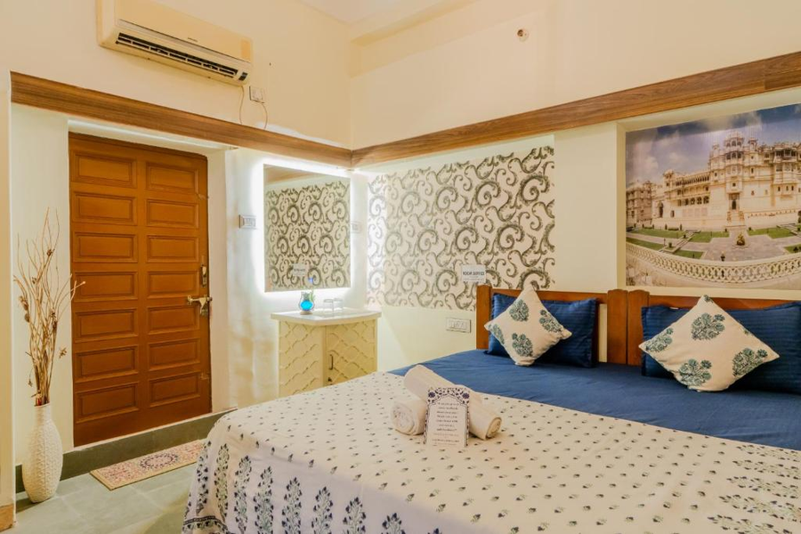 travellers village jaipur