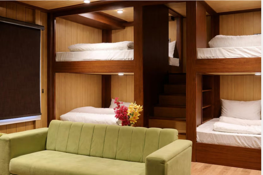 pleasant tree hotel