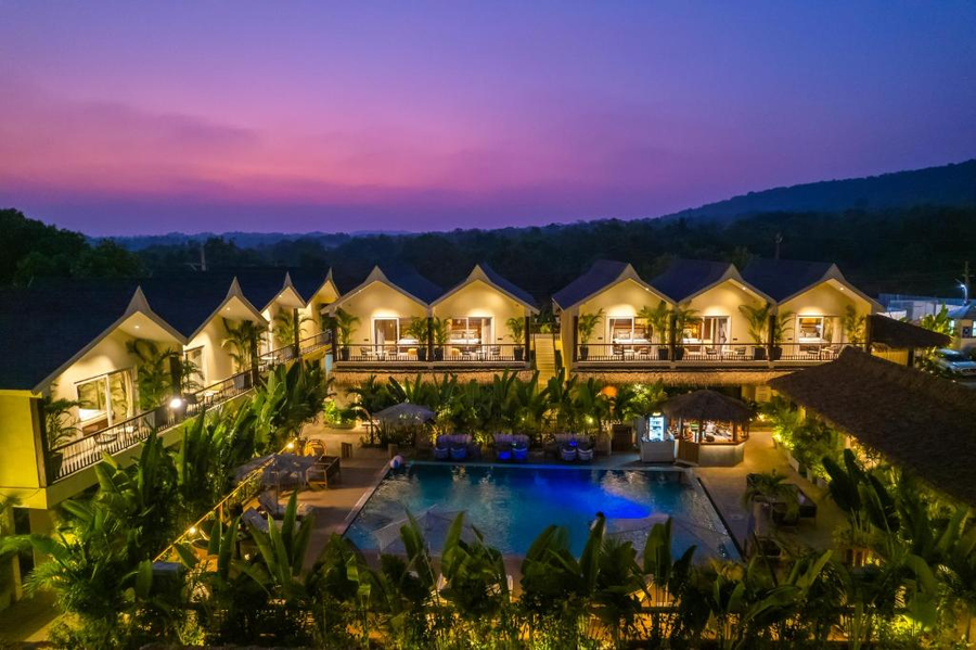 romeo lane the boutique resort