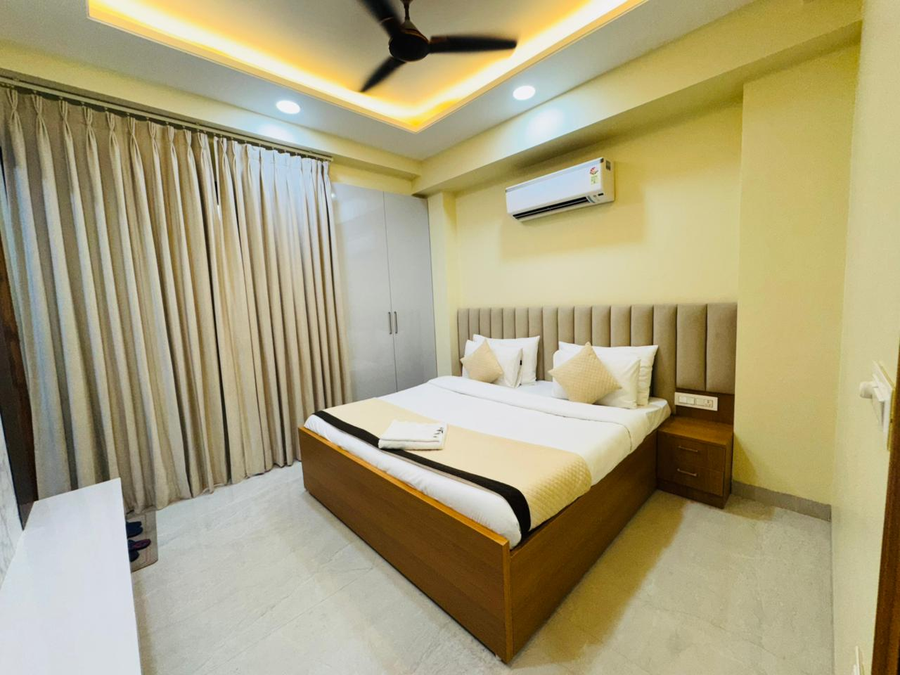 akshay premium suites