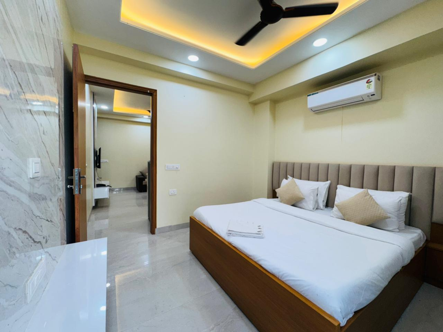 akshay premium suites
