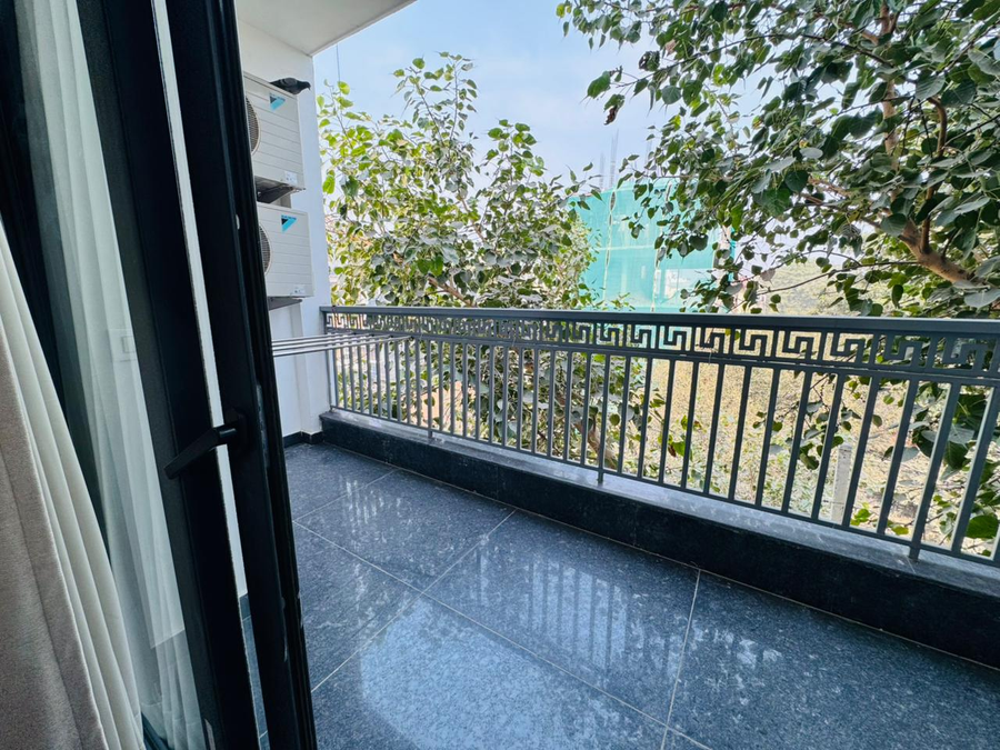 akshay premium suites