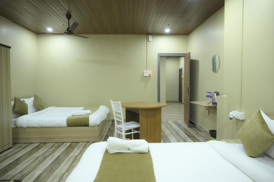 hotel pohor regency