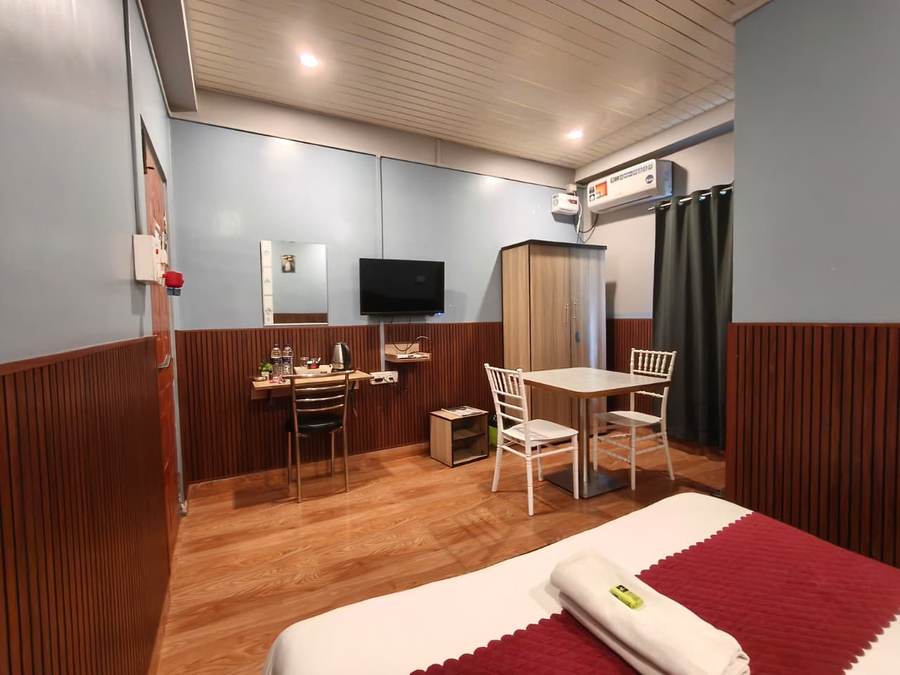 hotel pohor regency 10 minutes travel to kamakhya temple