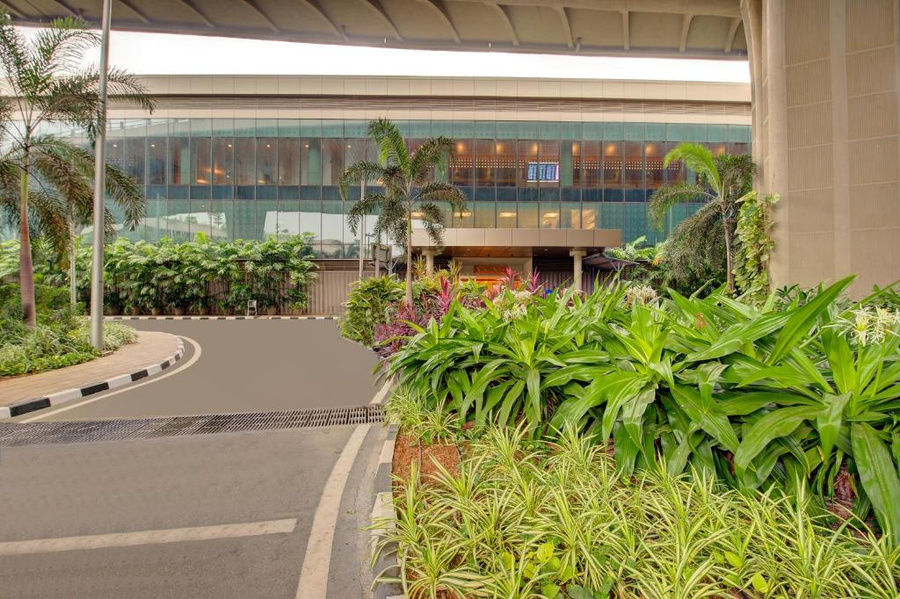 niranta airport transit hotel intl wing