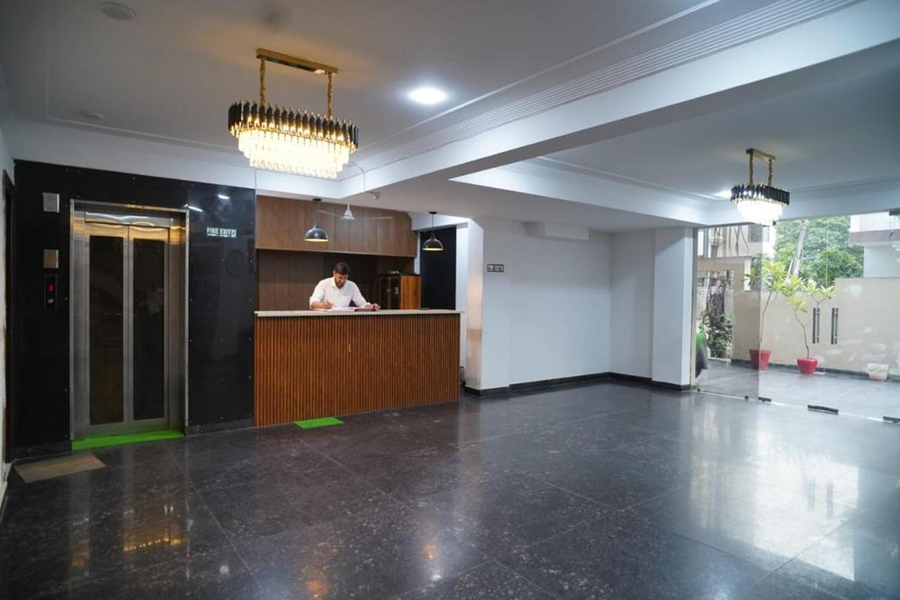 akshay corporate hotel