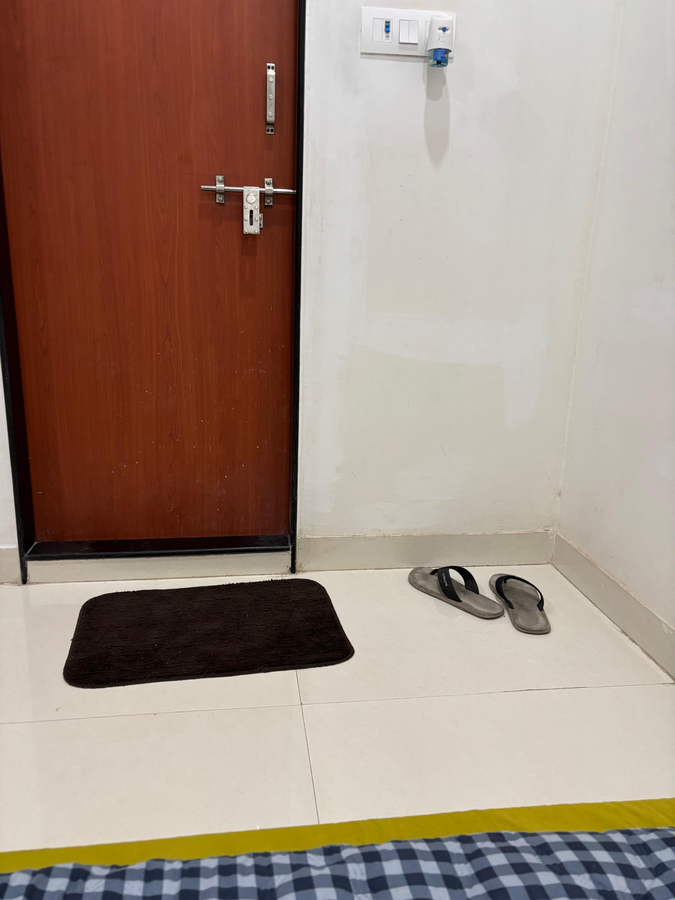 shivaksh rental flats and rooms
