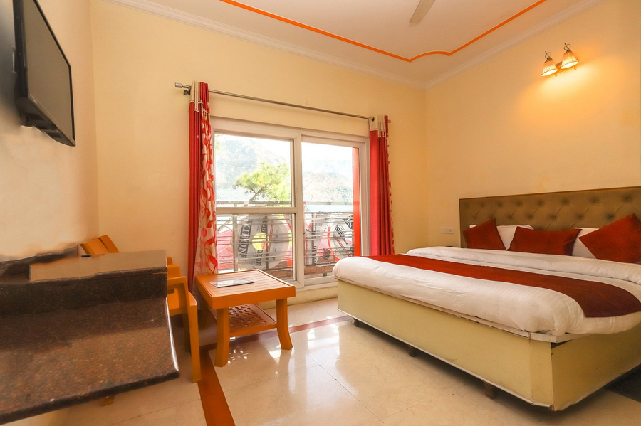 gostops mcleodganj dalailama temple