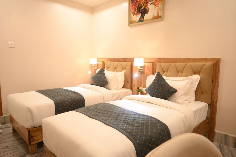 hotel kashi crown