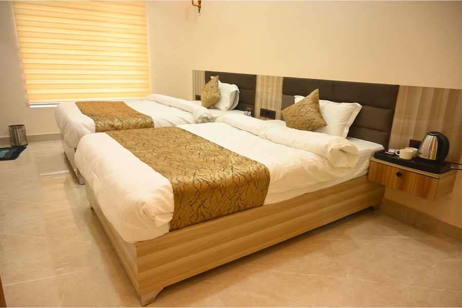 aryavart hotel