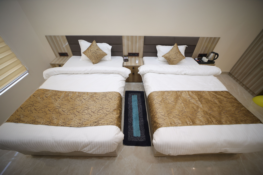 aryavart hotel