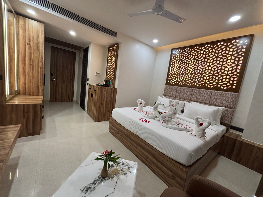 anandi bhawan by paandora vrindavan