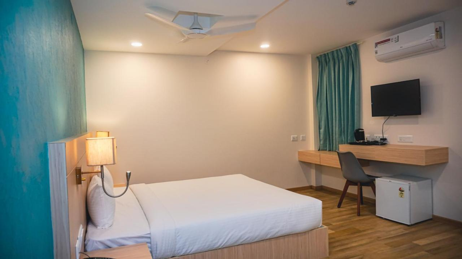santrina hotels