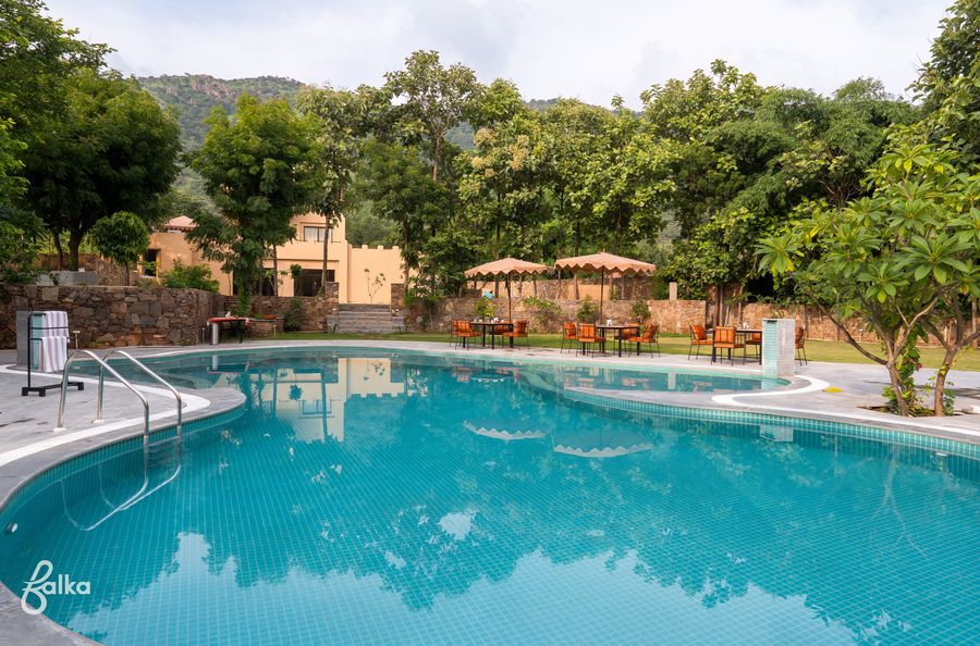 dev bagh resort