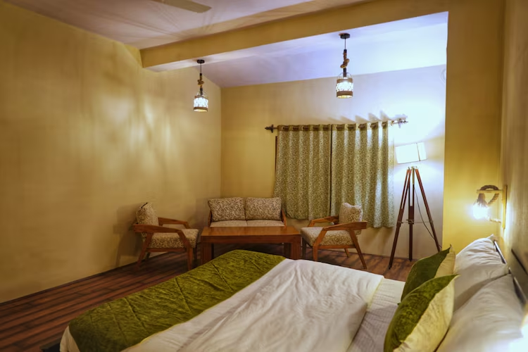 greetoe camp panna