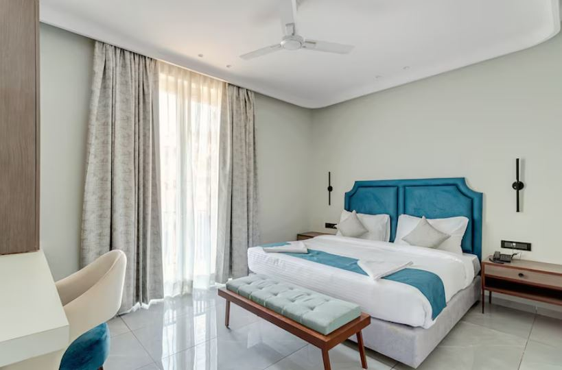 hotel baga bliss by celestiial hospitality
