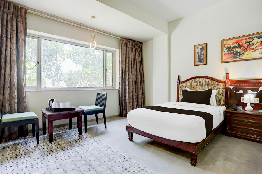 palette by checkin anand formerly hotel la casa inn