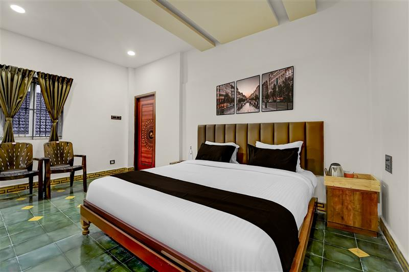 palette by checkin anand formerly hotel la casa inn