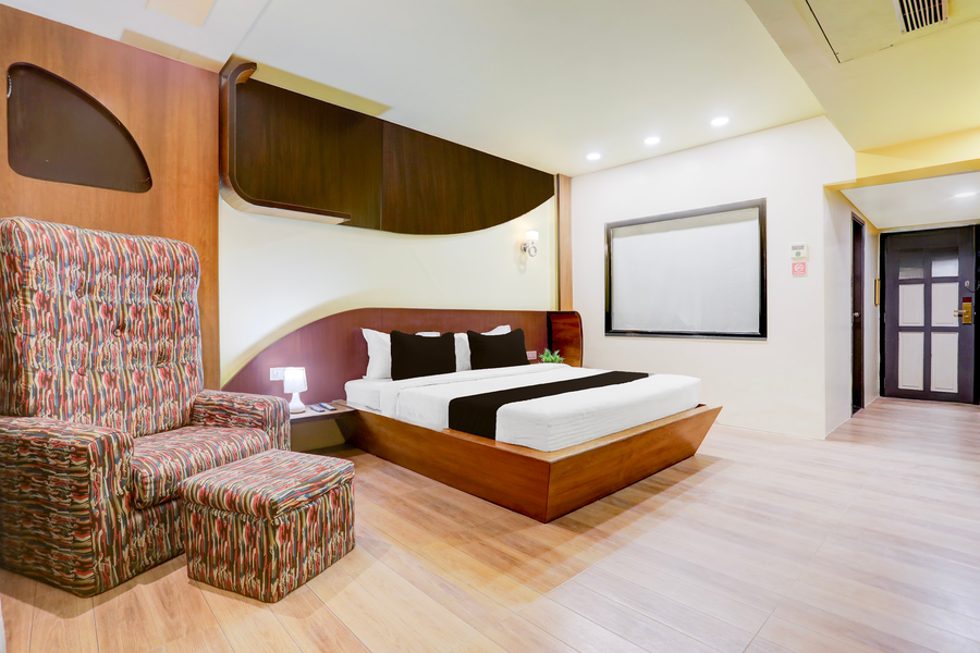 palette by checkin anand formerly hotel la casa inn