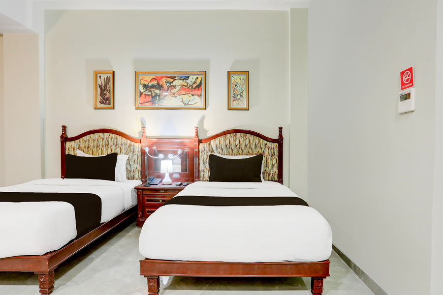 palette by checkin anand formerly hotel la casa inn