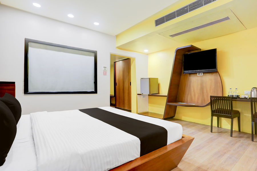 palette by checkin anand formerly hotel la casa inn