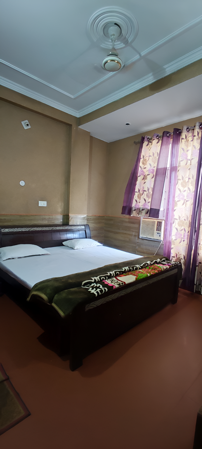 hotel ishaan international