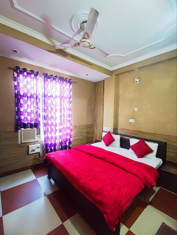 hotel ishaan international