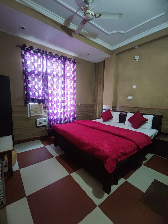 hotel ishaan international