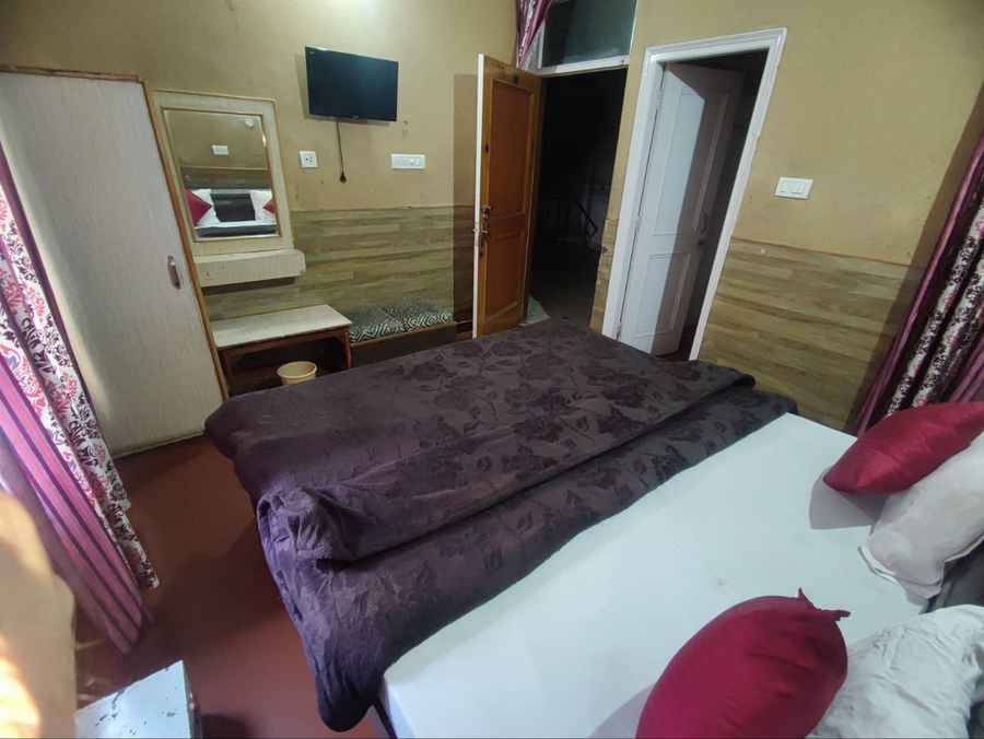 hotel ishaan international