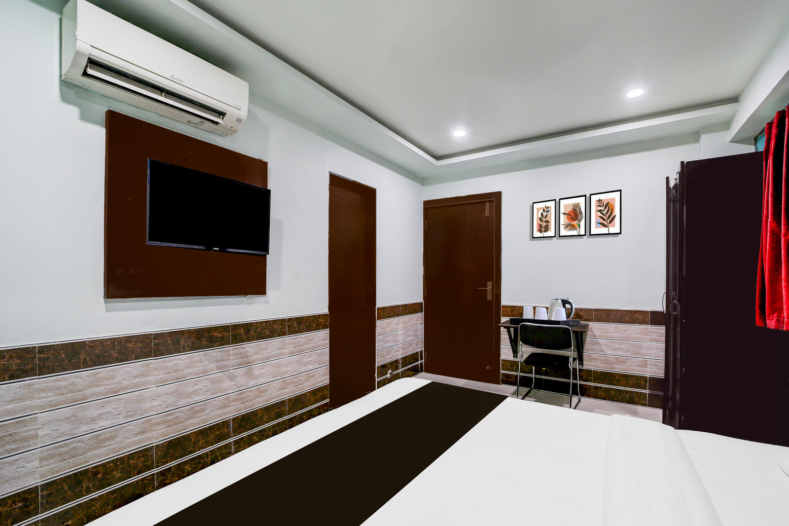 super collection o vijay nagar square formerly hotel a5