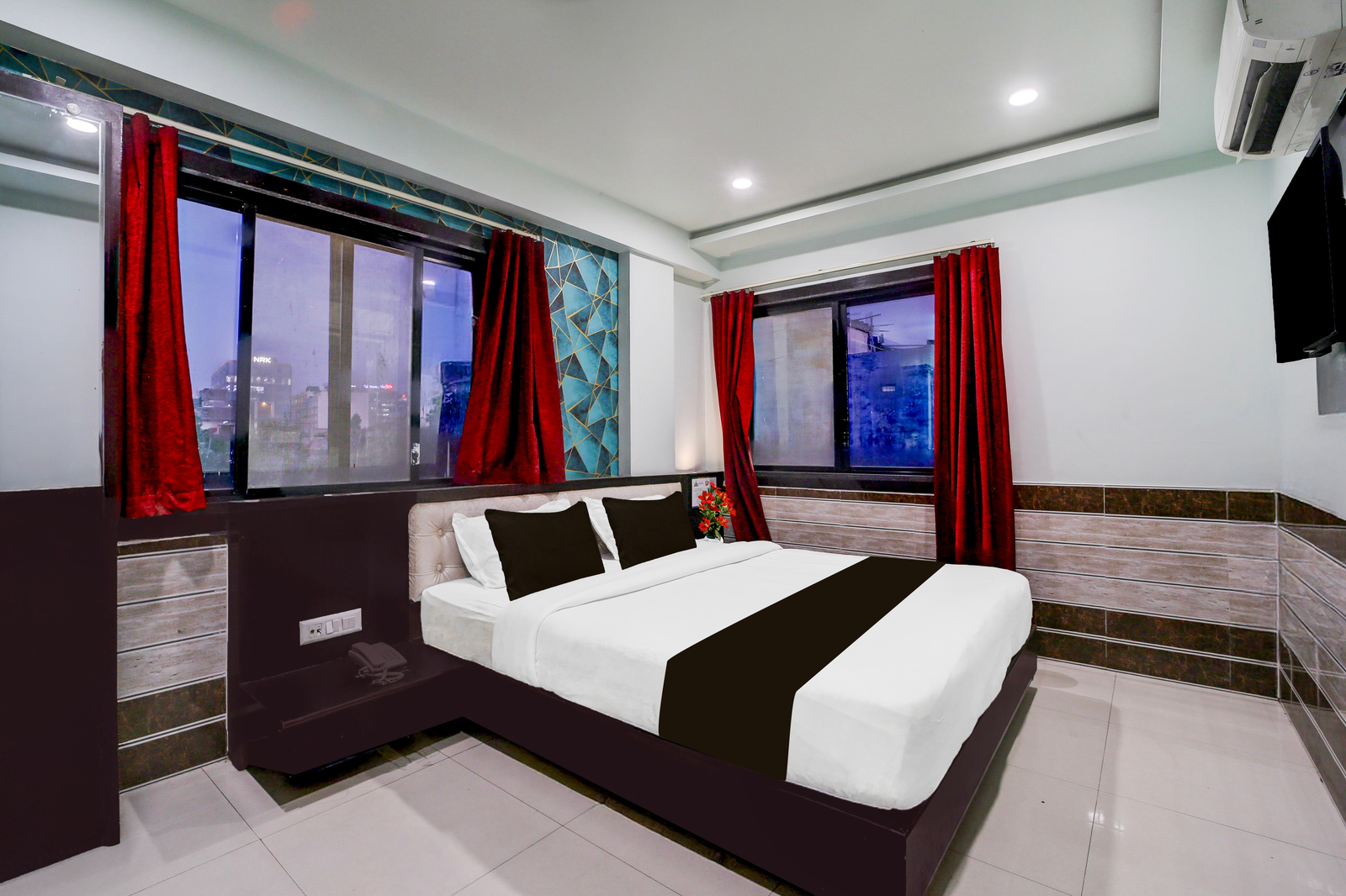 super collection o vijay nagar square formerly hotel a5