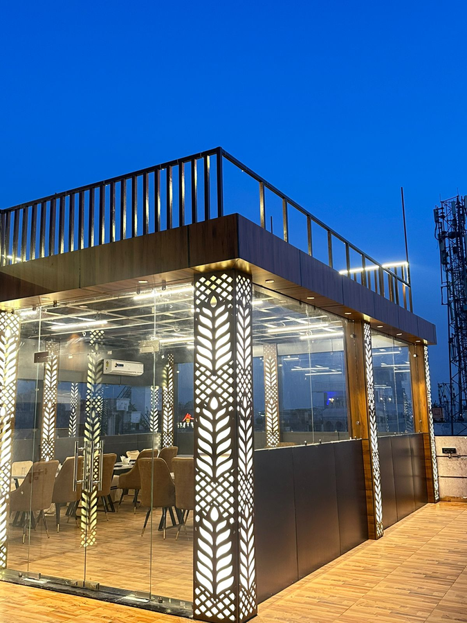 hotel dev vilas 600 metres from taj mahal