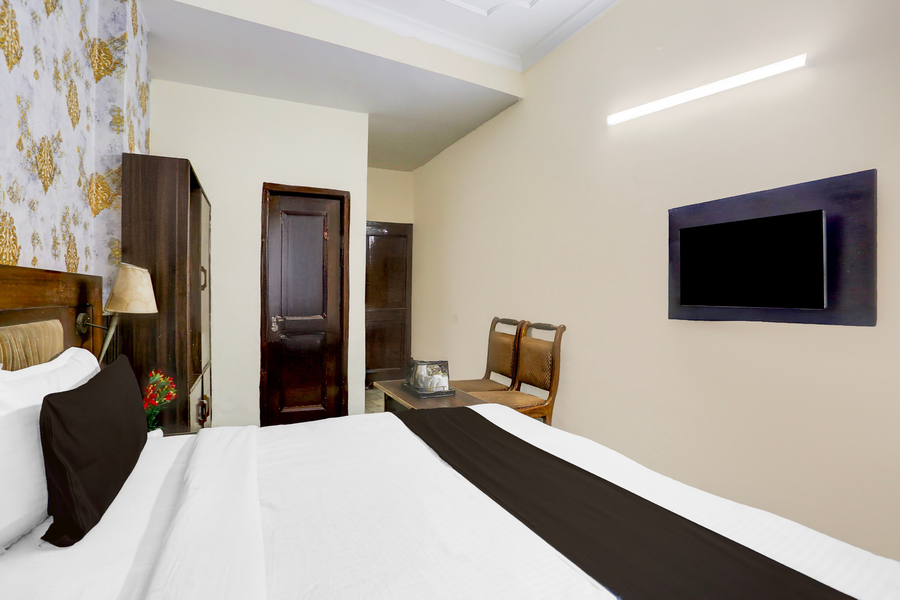 hotel o by oyo subhani building formerly hotel amandeep