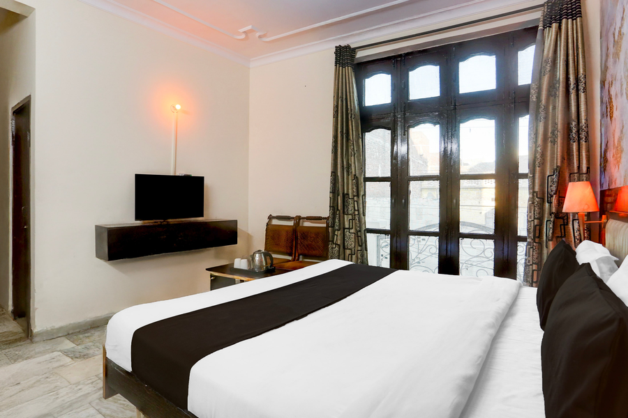hotel o by oyo subhani building formerly hotel amandeep
