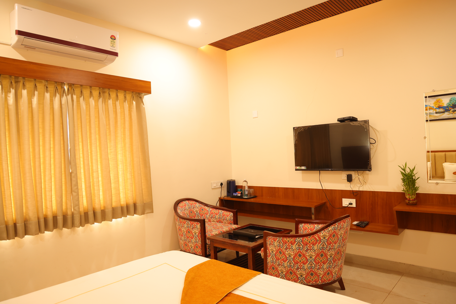 nanda mohan residency