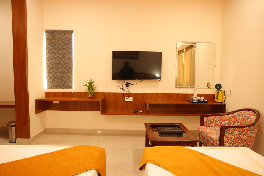 nanda mohan residency