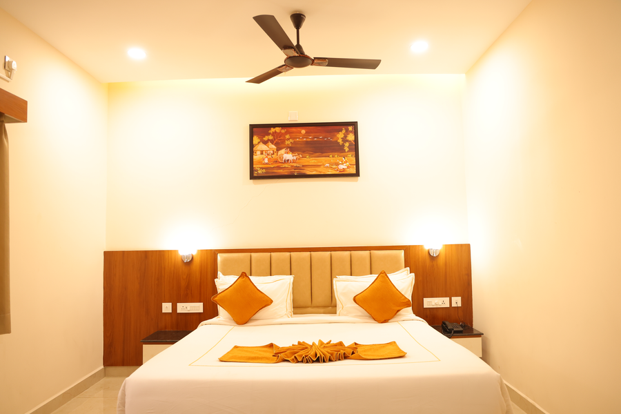 nanda mohan residency