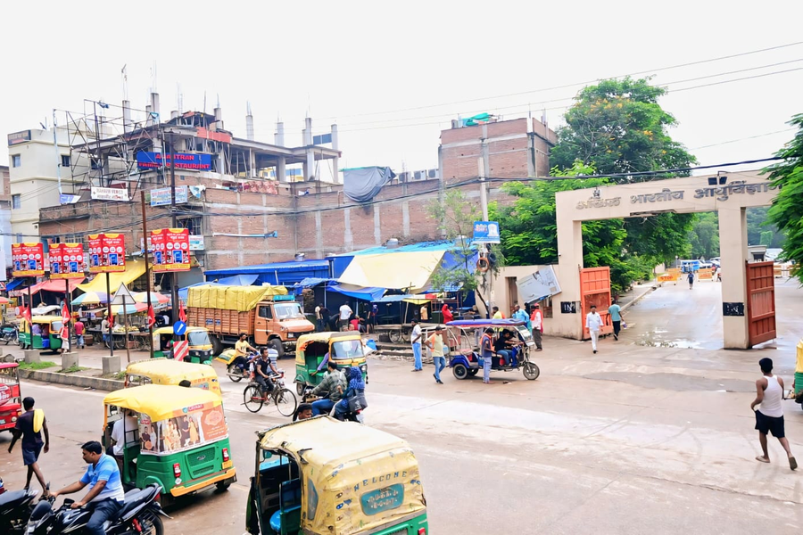 pandui prasth 300m from aiims patna