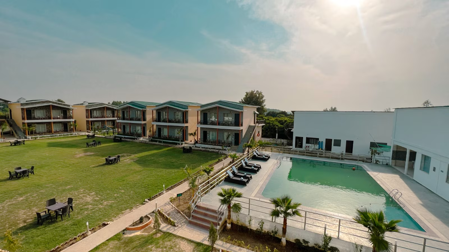 corbett green retreat resort