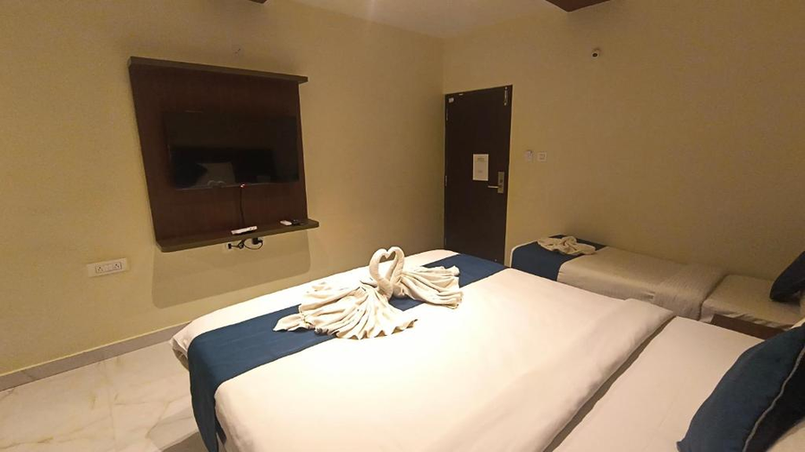 hotel sky loft near kempegowda international airport