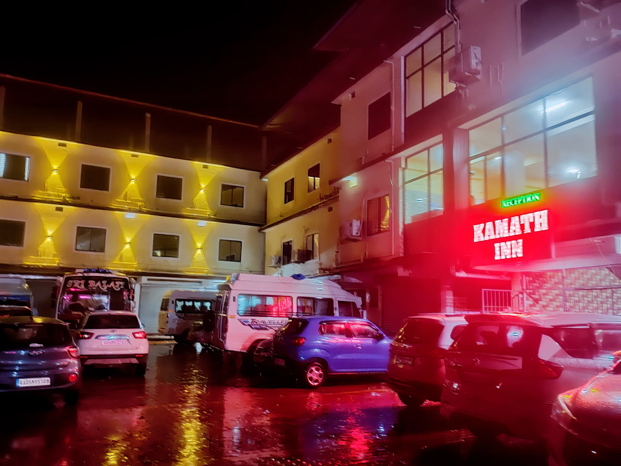 hotel kamath inn
